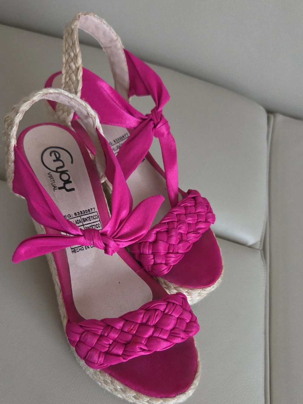 Women’s Bright Pink Braided Espadrille Wedge Sandals Size 7